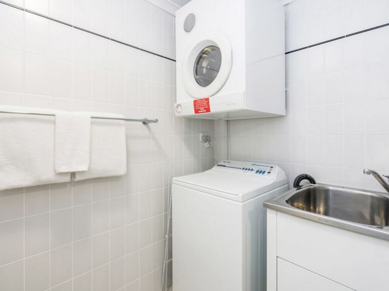 412 126 Mounts Bay Road, Perth WA 6000