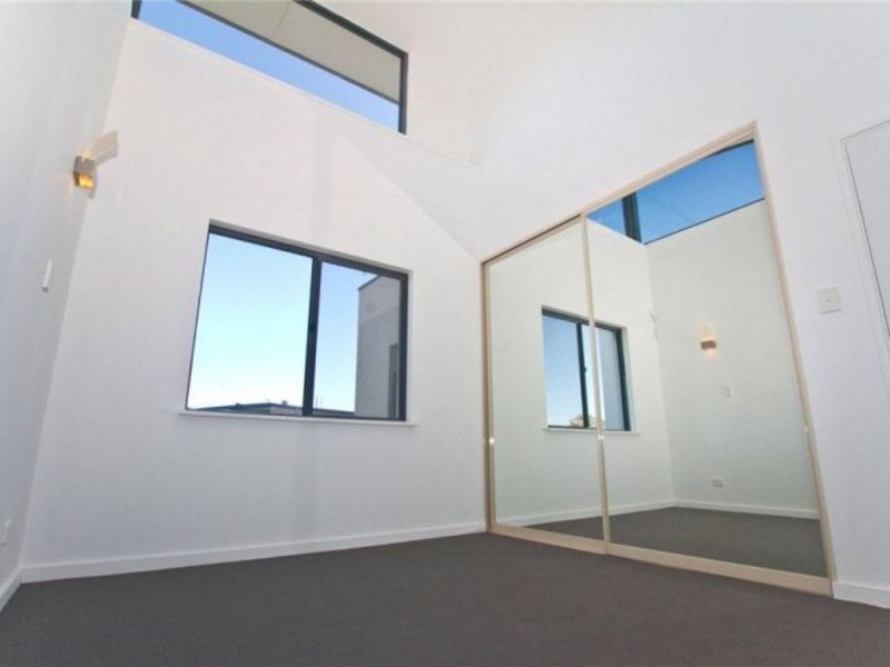 43/15 Tanunda Drive, Rivervale WA 6103