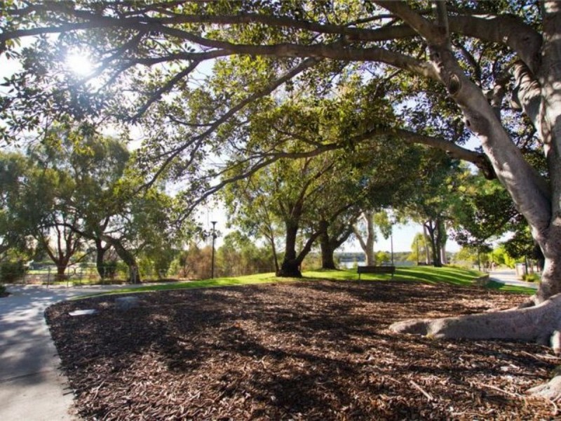 43/15 Tanunda Drive, Rivervale WA 6103