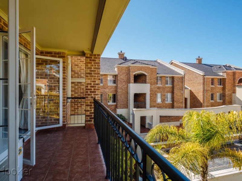 75/125 Wellington Street, East Perth WA 6004