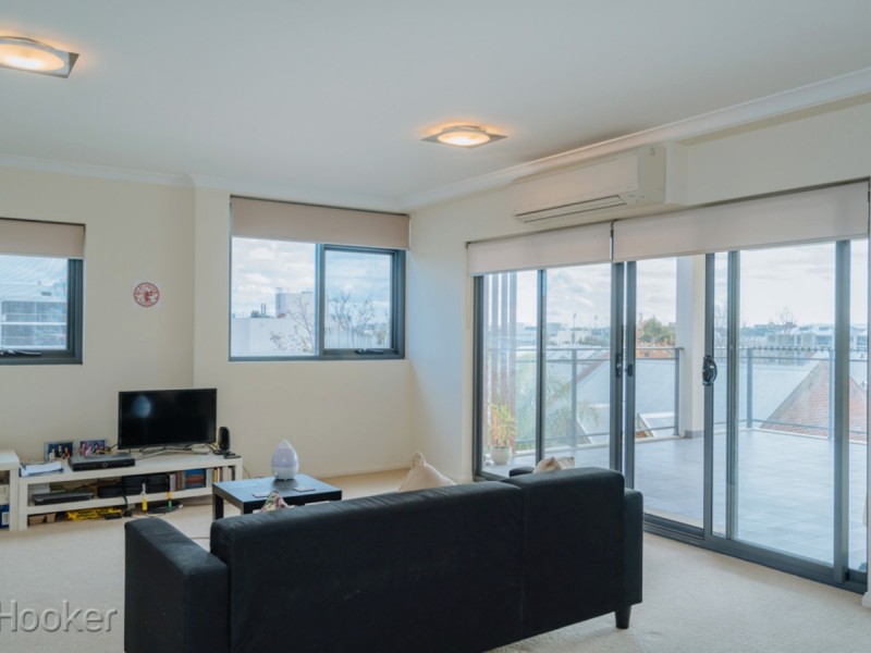 45/18 Wellington Street, East Perth WA 6004