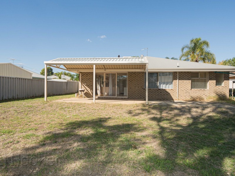 11 Grimbsy Close, Kenwick WA 6107