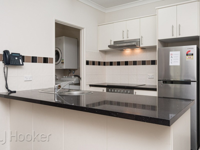 10/11 Regal Place, East Perth WA 6004