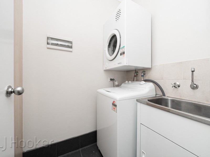 10/11 Regal Place, East Perth WA 6004