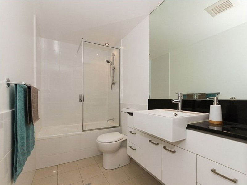 190/143 Adelaide Terrace, East Perth WA 6004