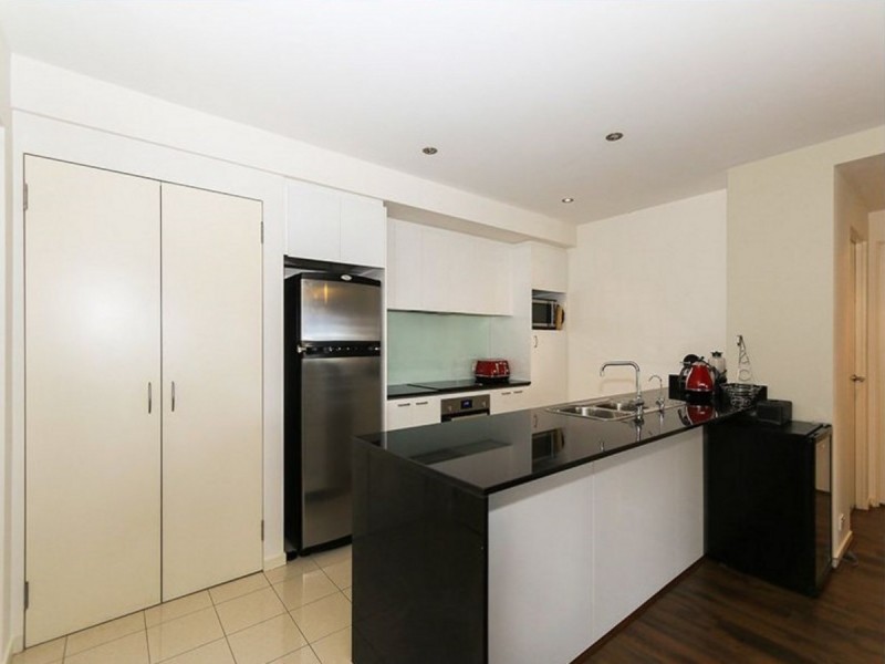 190/143 Adelaide Terrace, East Perth WA 6004