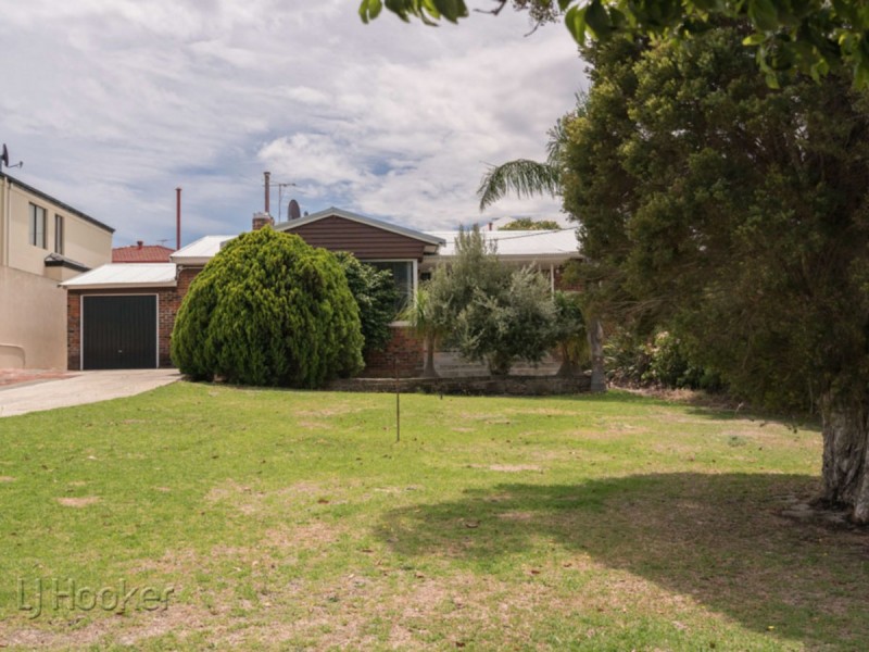 61 Tuart Street, Yokine WA 6060