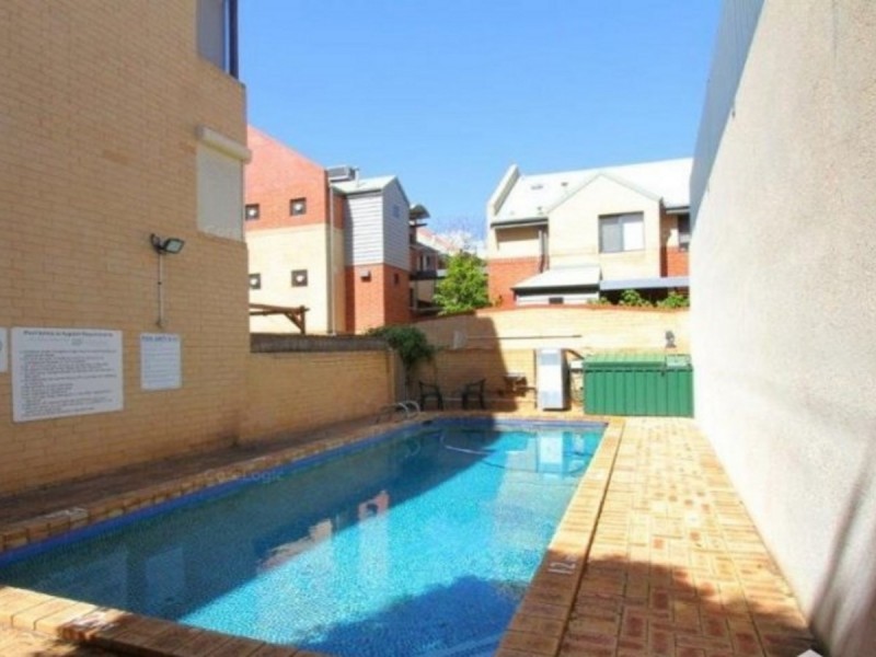 8/35 Goderich Street, East Perth WA 6004