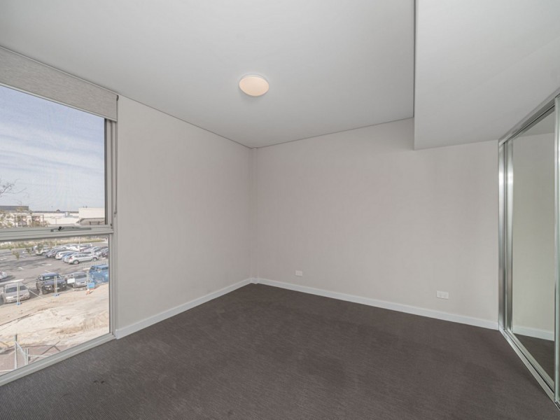 101/18 Cecil Avenue, Cannington WA 6107