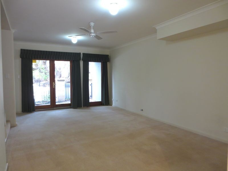 12 Constitution Street, East Perth WA 6004