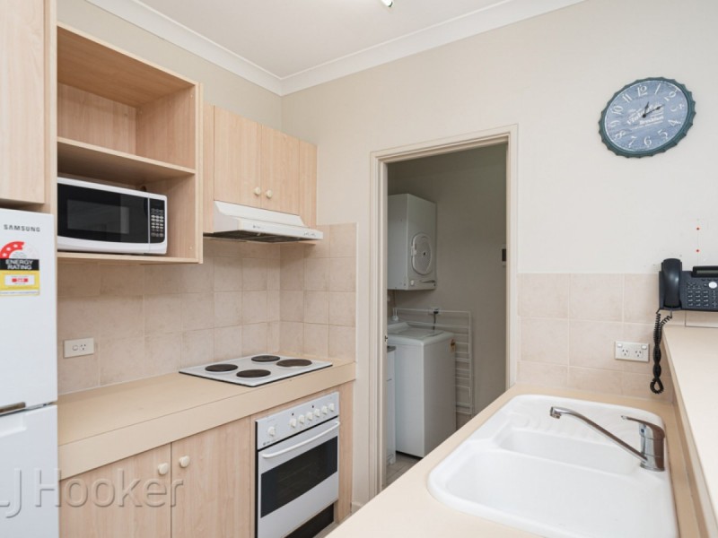 44/11 Regal Place, East Perth WA 6004