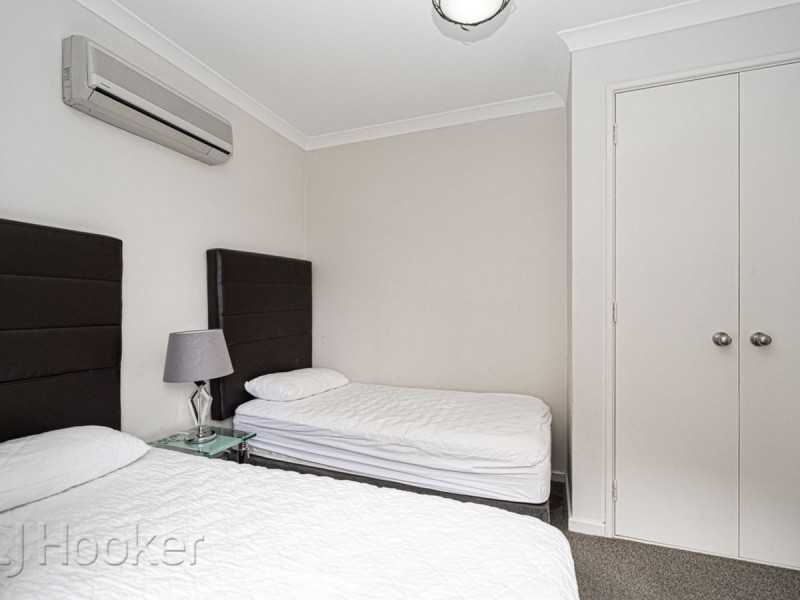 17/11 Regal Place, East Perth WA 6004
