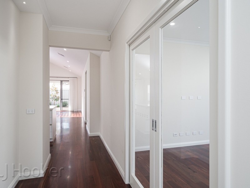 9A Piper Place, Bateman WA 6150