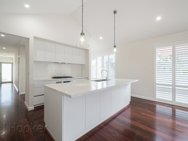 9A Piper Place, Bateman WA 6150