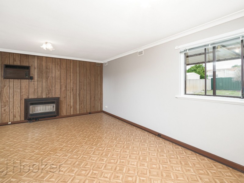 19 Devenish Road, Lockridge WA 6054