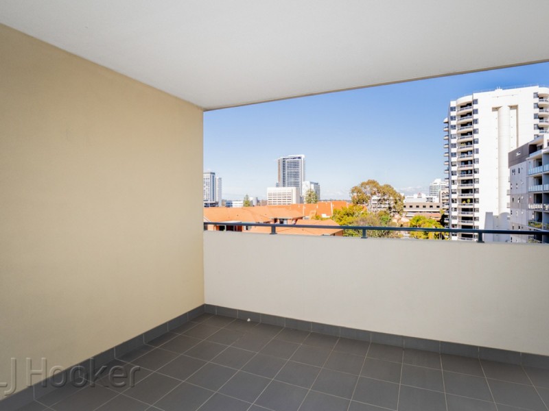 62/18 Wellington Street, East Perth WA 6004