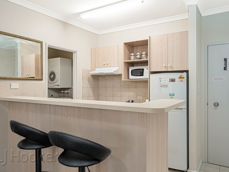 34/11 Regal Place, East Perth WA 6004