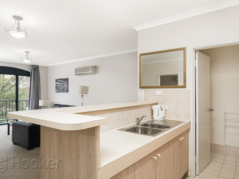 34/11 Regal Place, East Perth WA 6004