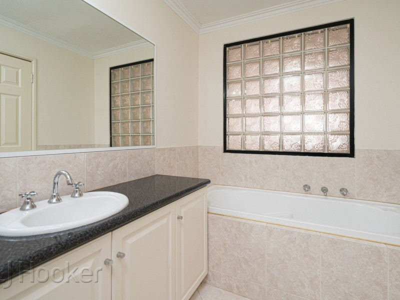 16 Haig Park Circle, East Perth WA 6004
