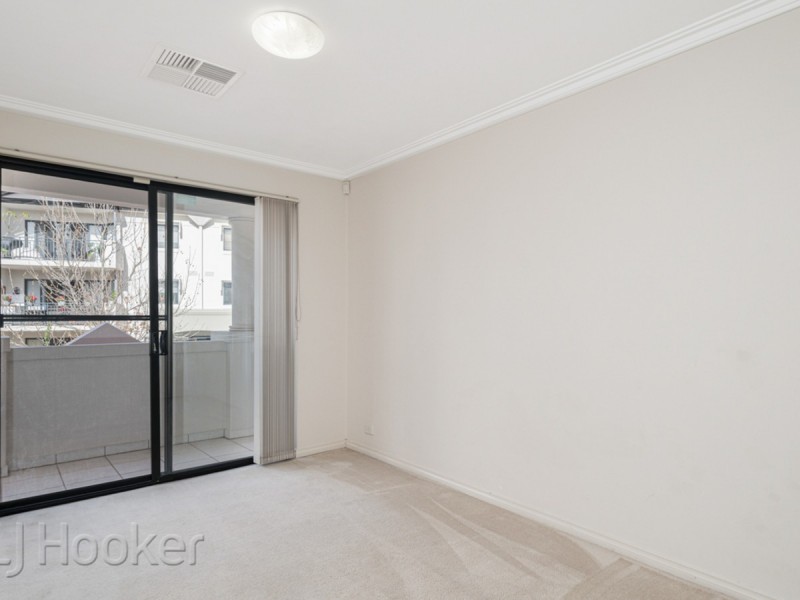 16 Haig Park Circle, East Perth WA 6004