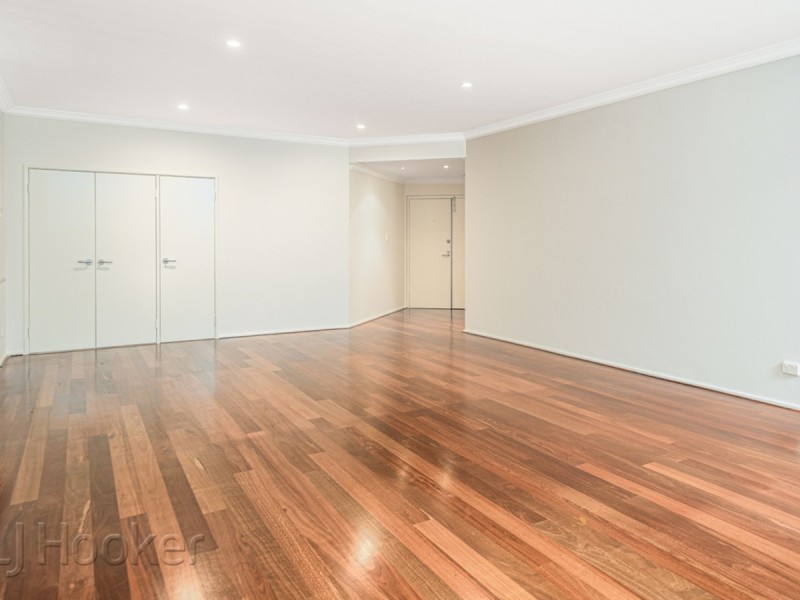 13/118 Royal Street, East Perth WA 6004