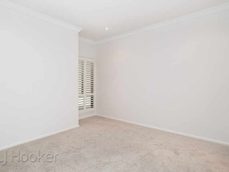 13/118 Royal Street, East Perth WA 6004