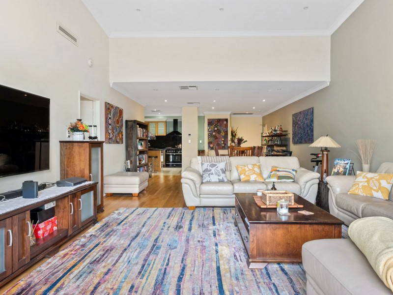 20/118 Royal Street, East Perth WA 6004