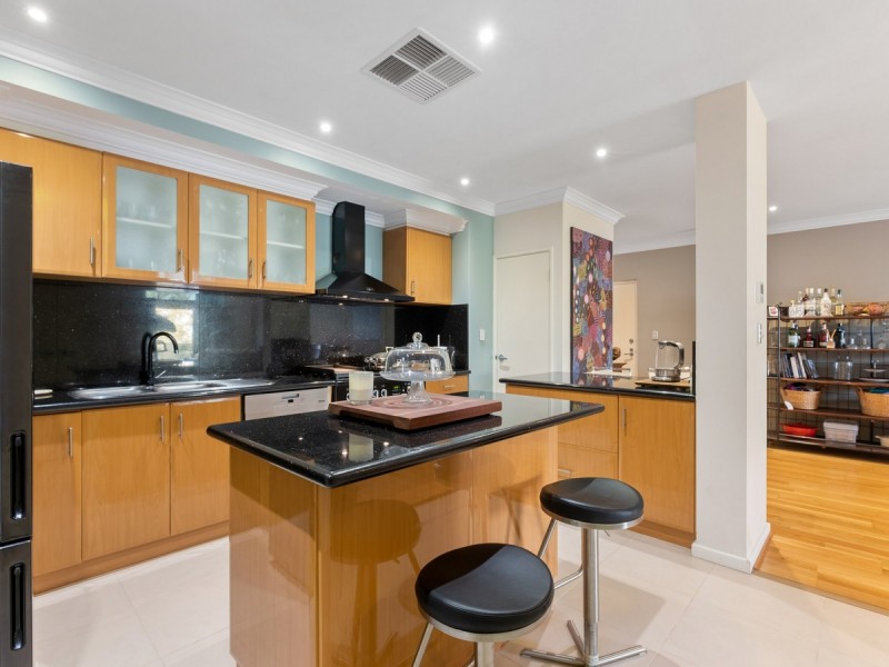 20/118 Royal Street, East Perth WA 6004