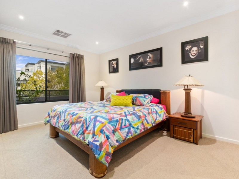 20/118 Royal Street, East Perth WA 6004