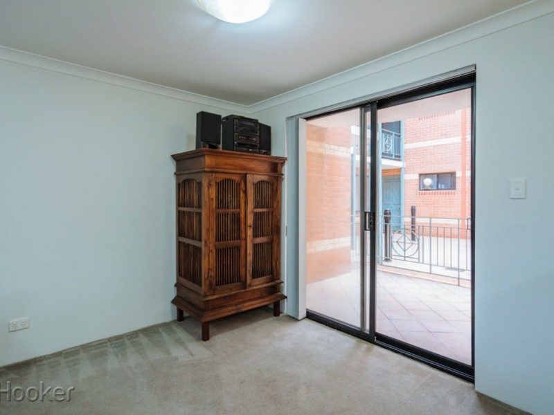 2/23 Wellington Street, East Perth WA 6004