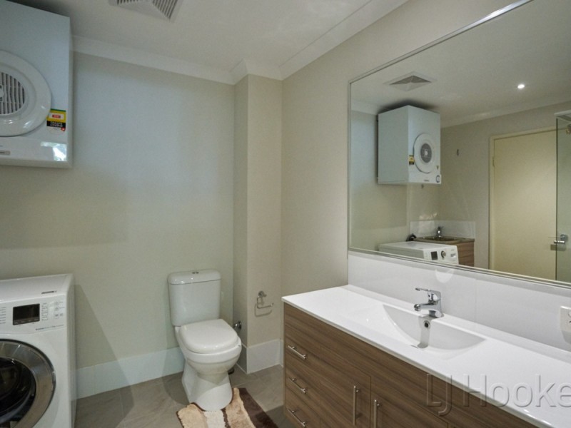 4/180 Stirling Street, Perth WA 6000