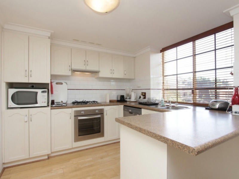 38/22 Nile Street, East Perth WA 6004