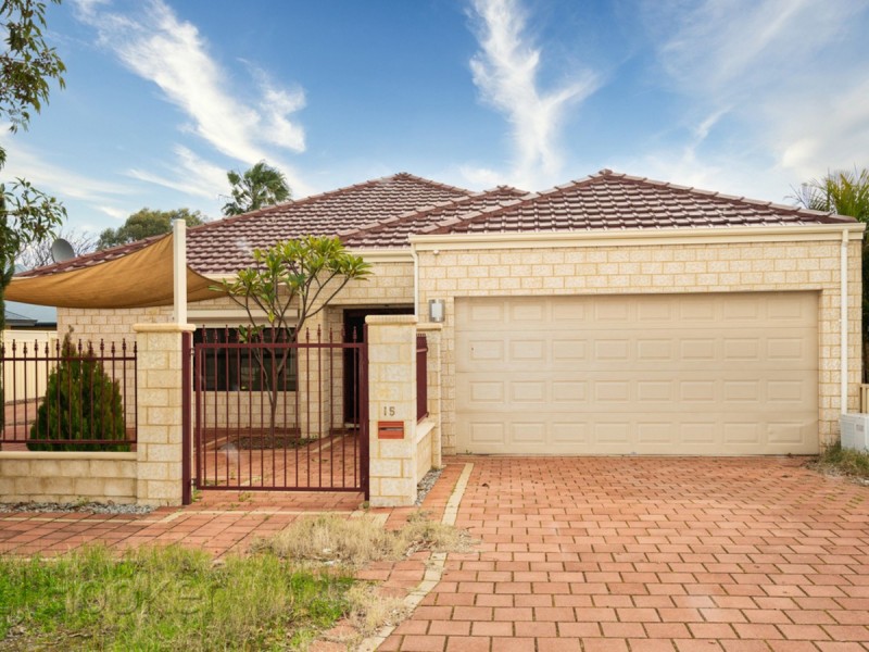 1/15 Queen Street, Bentley WA 6102