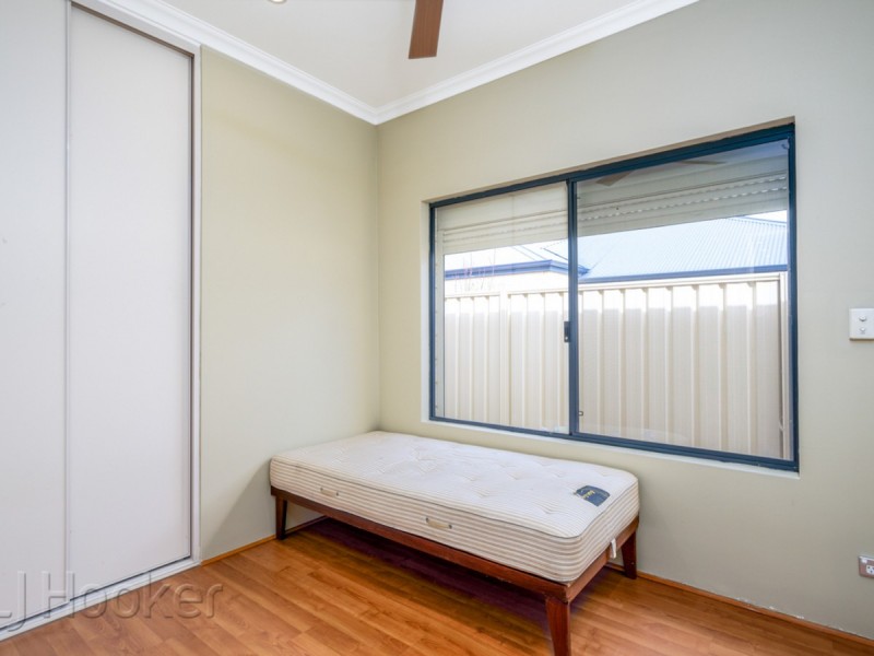 1/15 Queen Street, Bentley WA 6102