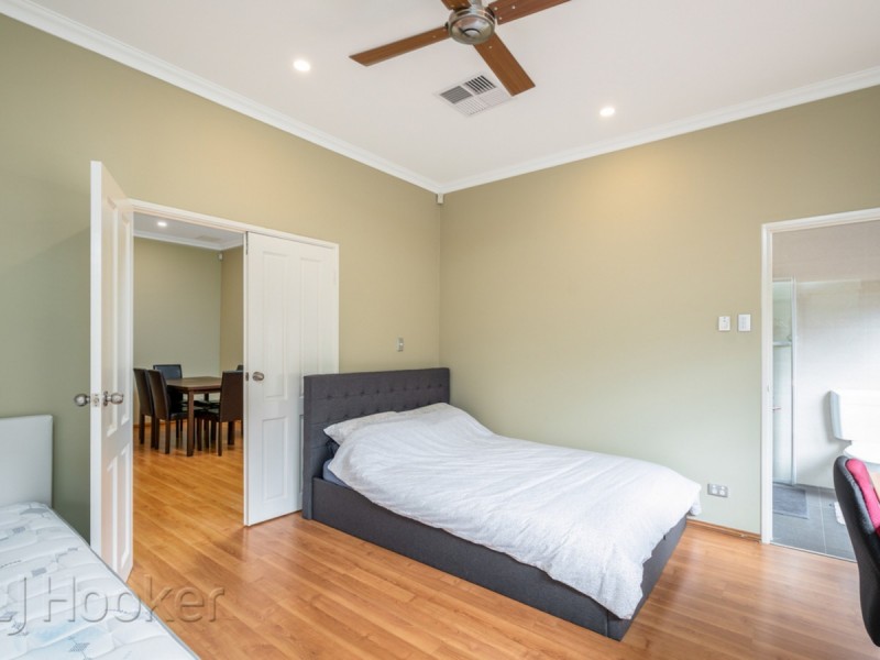 1/15 Queen Street, Bentley WA 6102
