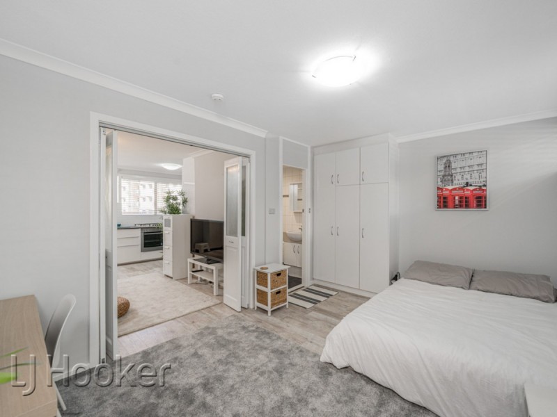 208/130A Mounts Bay Road, Perth WA 6000