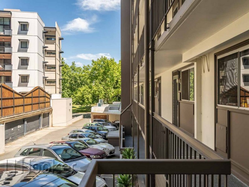 208/130A Mounts Bay Road, Perth WA 6000