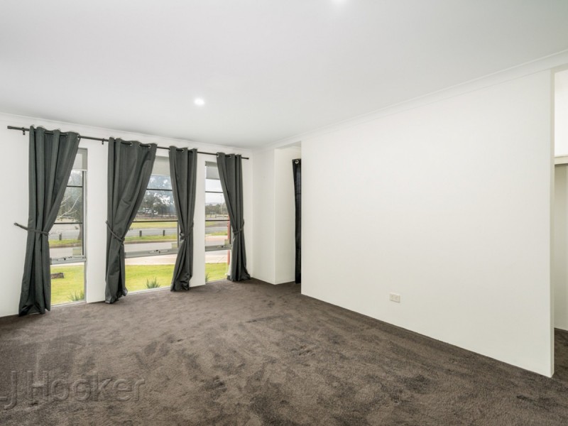 48 Ramorine Turn, Southern River WA 6110