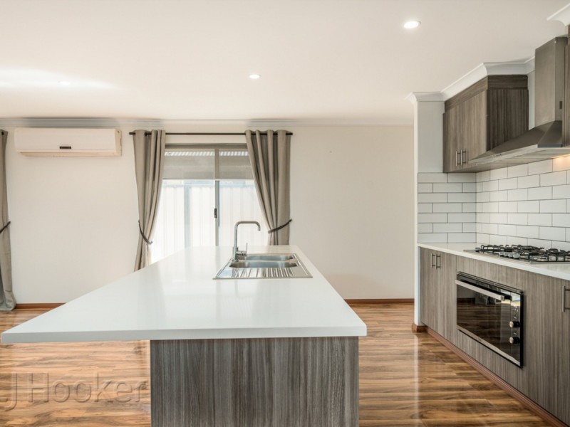 48 Ramorine Turn, Southern River WA 6110