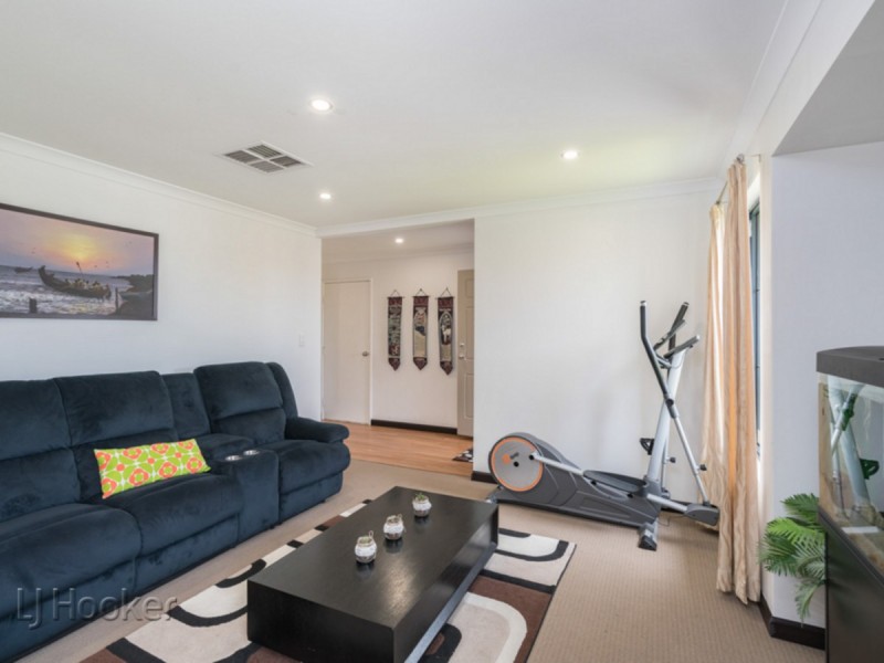 20 Goldfinch Bend, Harrisdale WA 6112