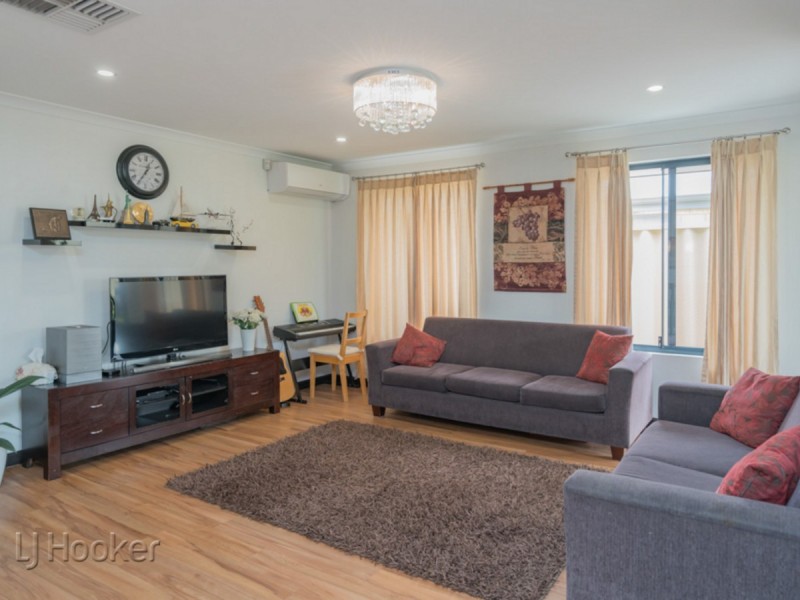 20 Goldfinch Bend, Harrisdale WA 6112