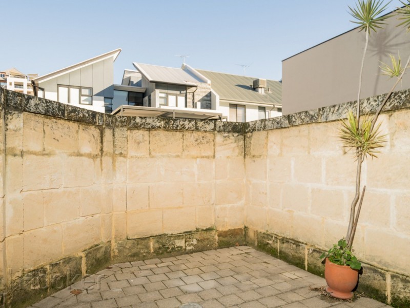 1/1 Royal Street, East Perth WA 6004