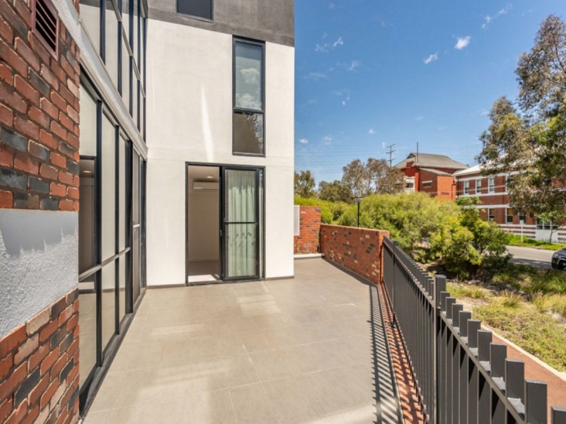 12/99 Palmerston Street, Perth WA 6000