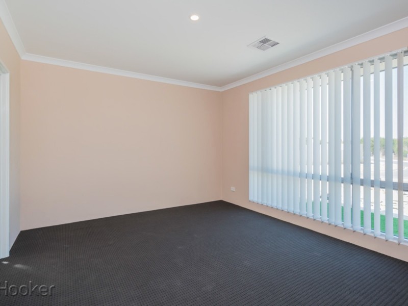 37 Miramar Way, Piara Waters WA 6112