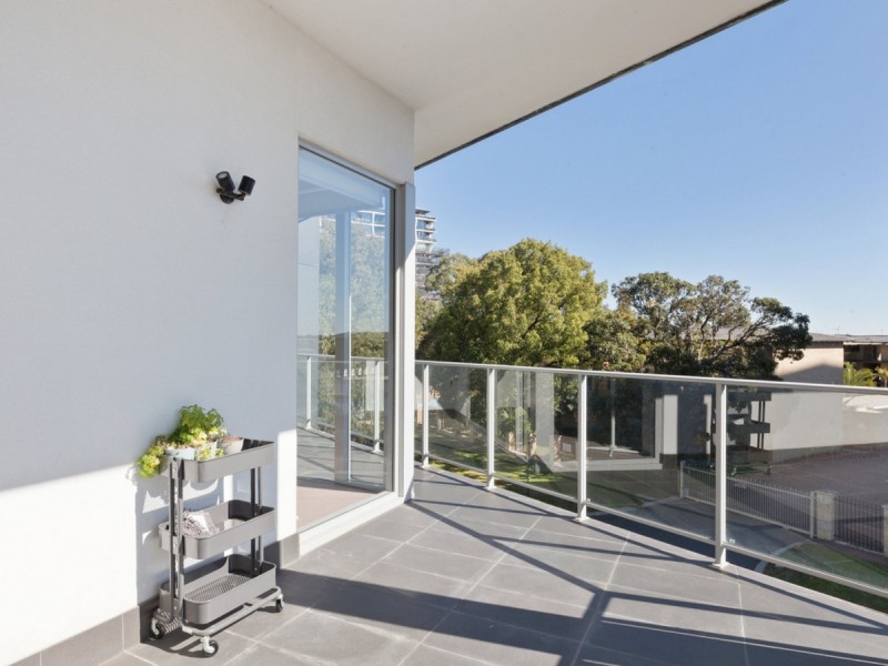 11/55 Riversdale Road, Rivervale WA 6103