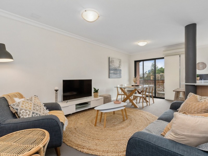 23/7 Bronte Street, East Perth WA 6004