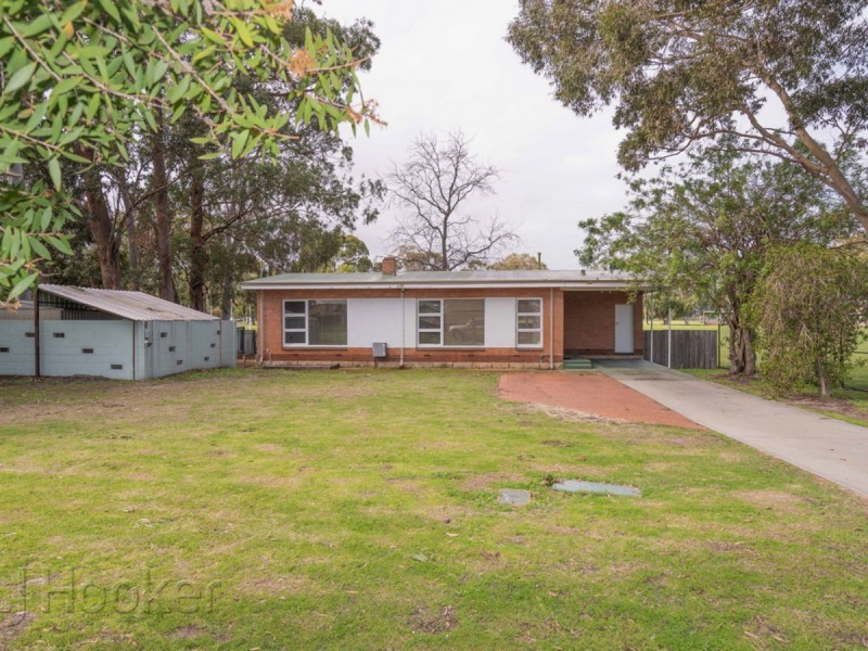 6 Elderfield Road, Waterford WA 6152