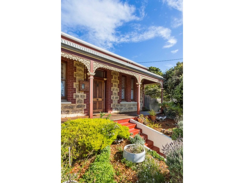 11 Wesley Street, South Fremantle WA 6162