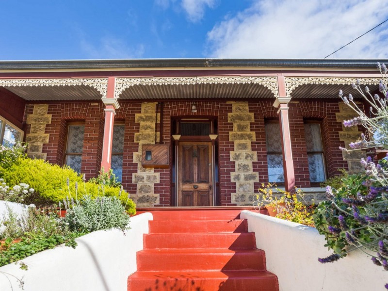 11 Wesley Street, South Fremantle WA 6162