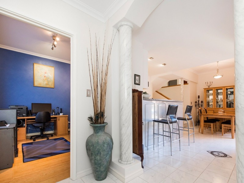 25 Tully Road, East Perth WA 6004